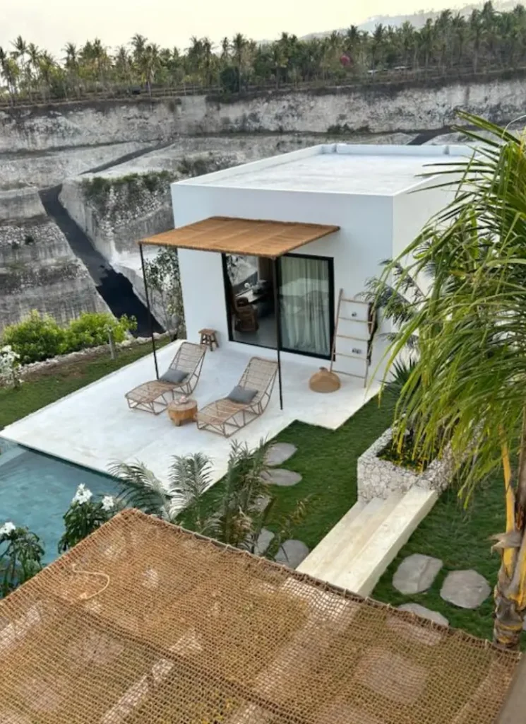 retractable pergola shade panels